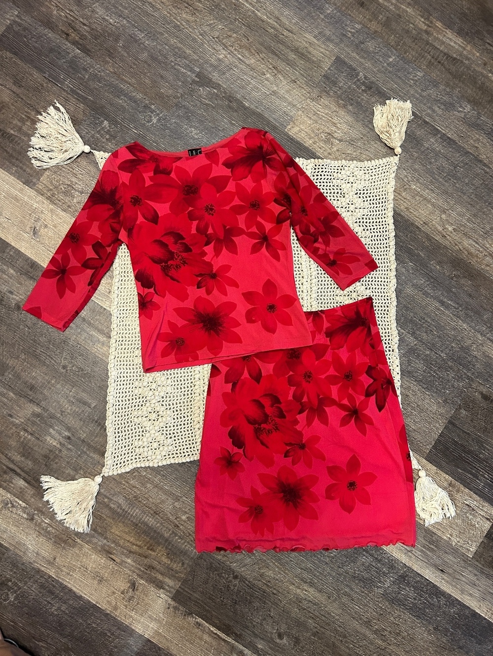 Vintage Y2K INC Floral 2 Piece Set L Red Mesh Top Midi Skirt Fairy Romantic
